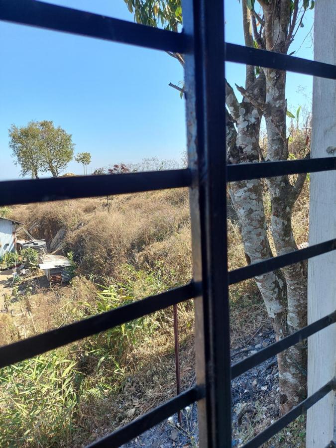 Giftland Homestay Āīzawl Exteriör bild